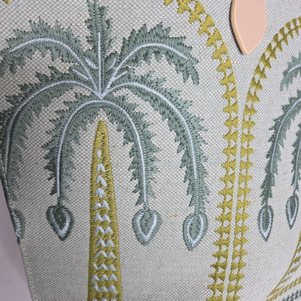 Spartina 449 Fiesta Tote Richmond Hill Sea Foam Palms NEW - Picture 6 of 11